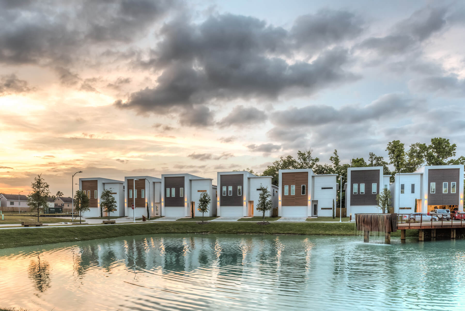 Nichiha-VintageWood-Cedar-Bark-Residential