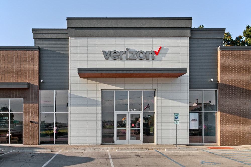 A close-up of a Verizon store utilizing three different textures of Nichiha&rsquo;s fiber cement cladding.